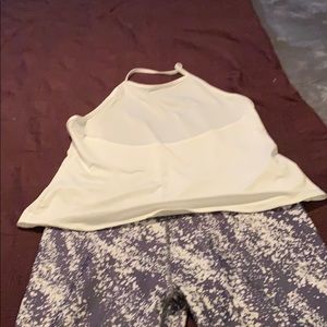 Gray and white fabletics workout outfit